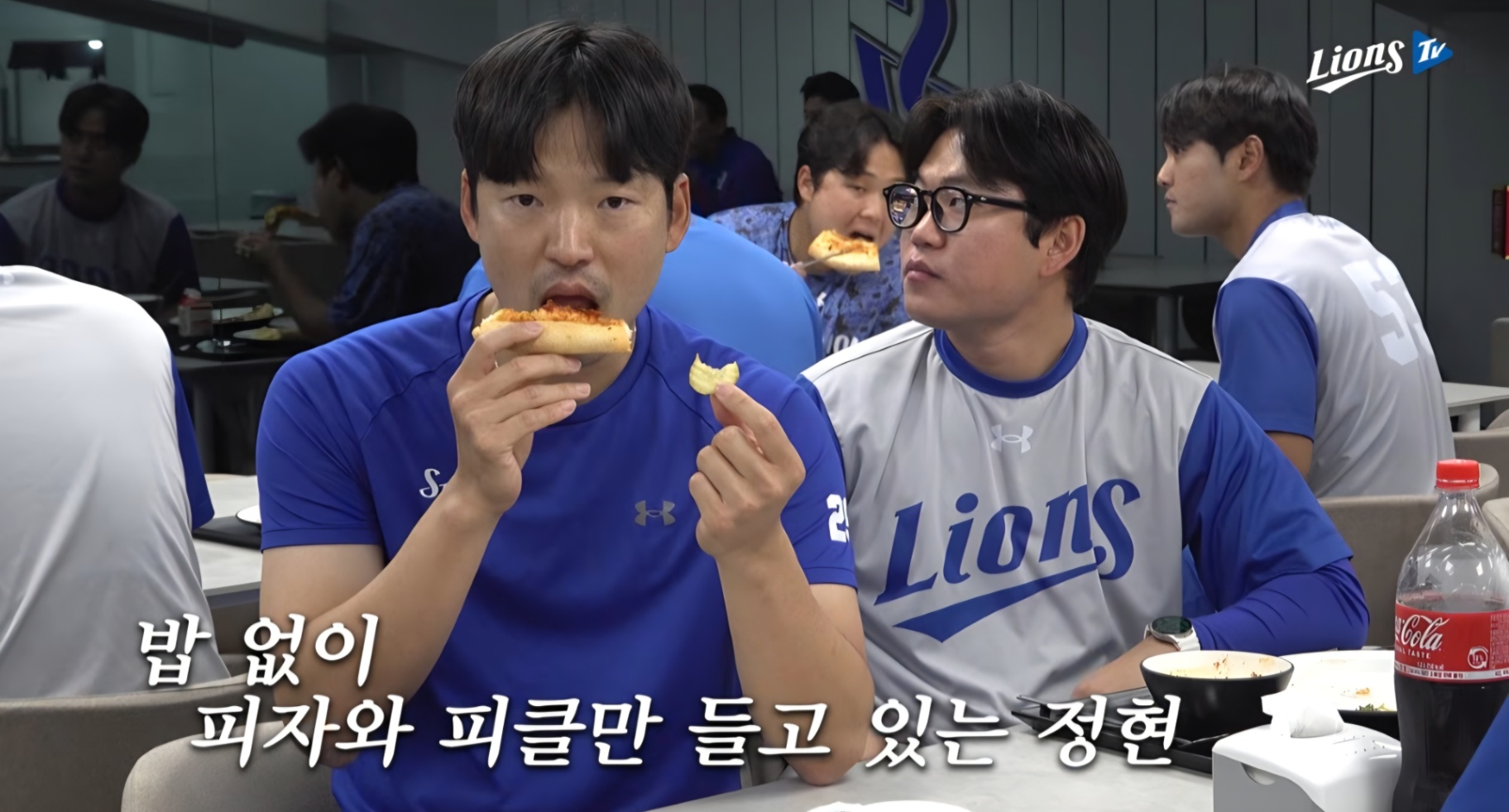 Screenshot_20260526_212509_YouTube.jpg