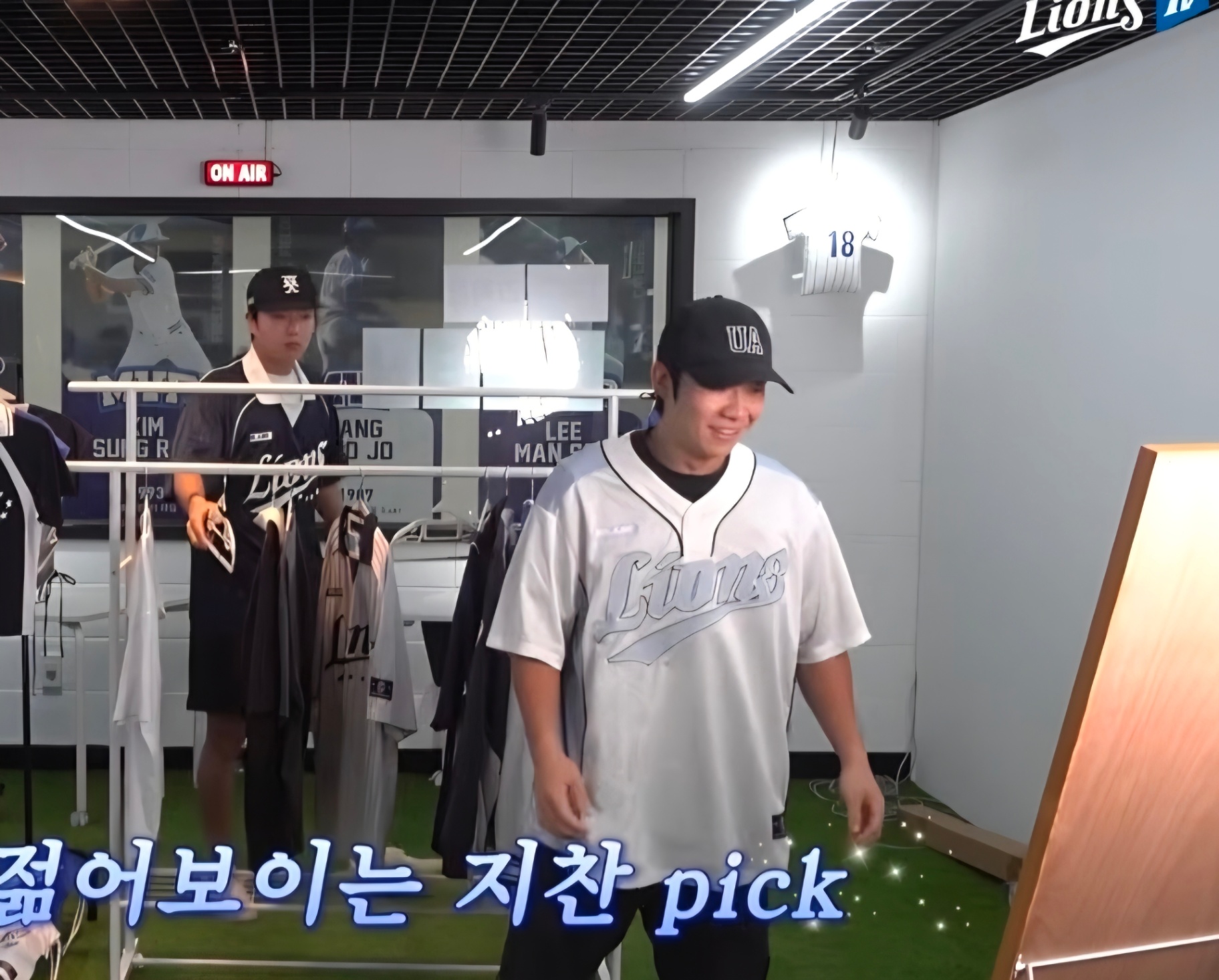 Screenshot_20260807_202203_YouTube.jpg