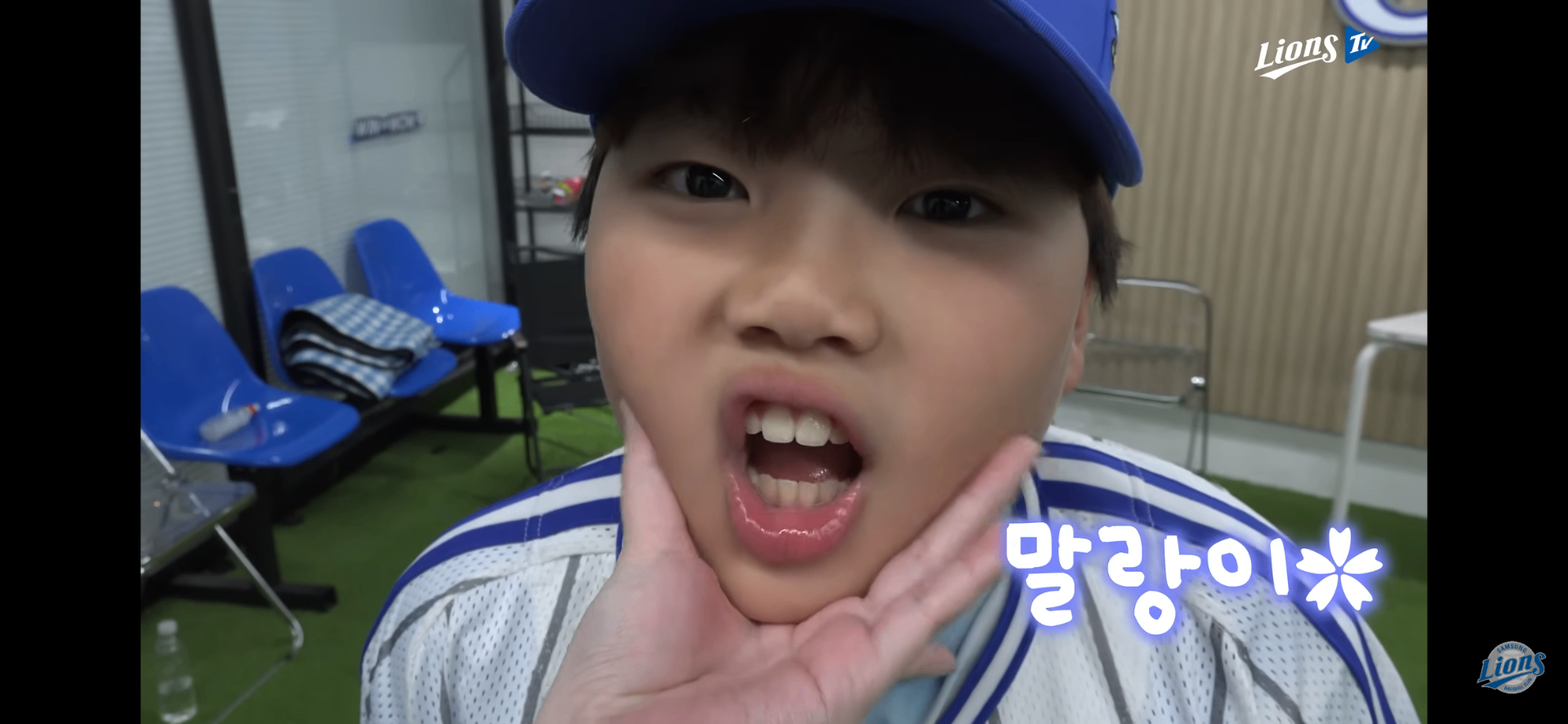 Screenshot_20260607_150217_YouTube.png