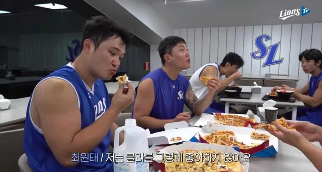 Screenshot_20260816_194357_YouTube.jpg